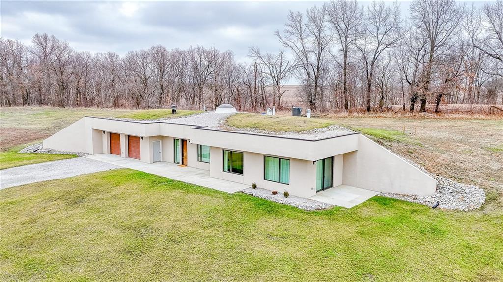 Listing Photo MLS #HMS2603807