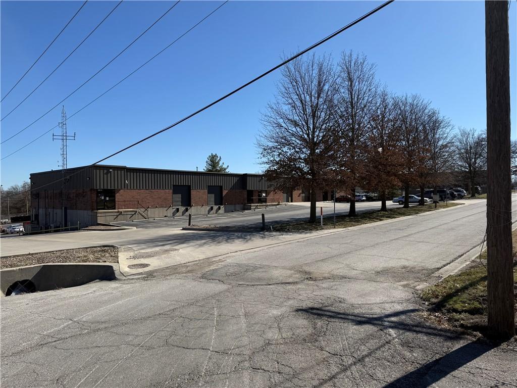 Listing Photo MLS #HMS2603958