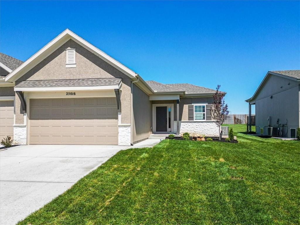 Listing Photo MLS #HMS2604082