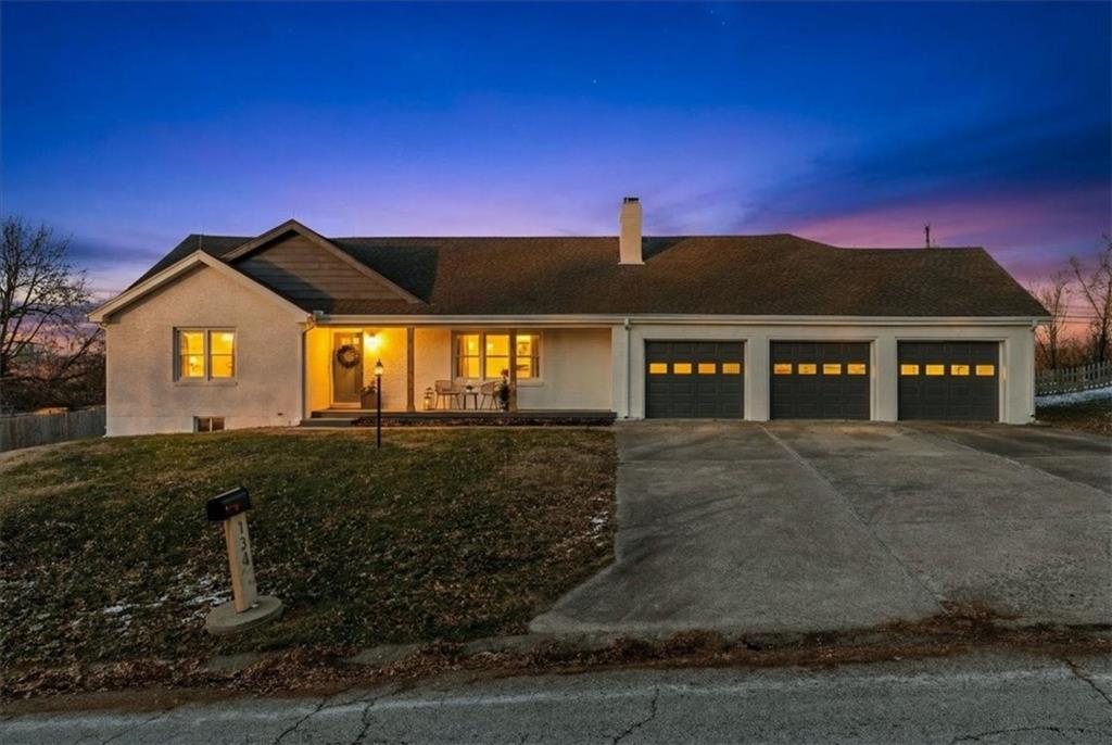 Listing Photo MLS #HMS2604336