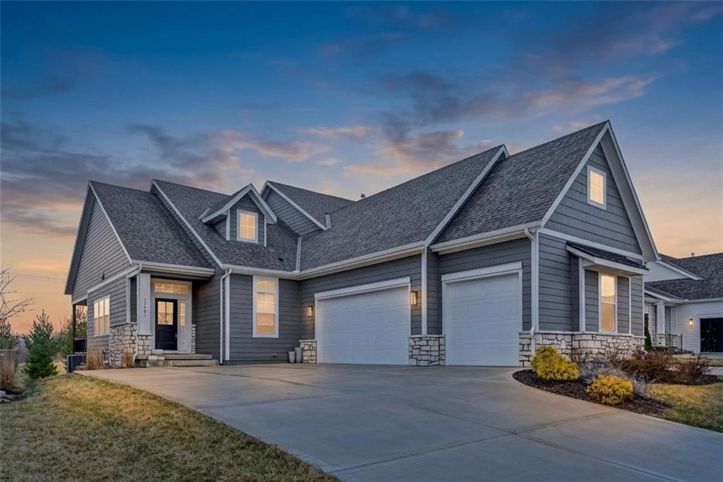 Listing Photo MLS #HMS2604635