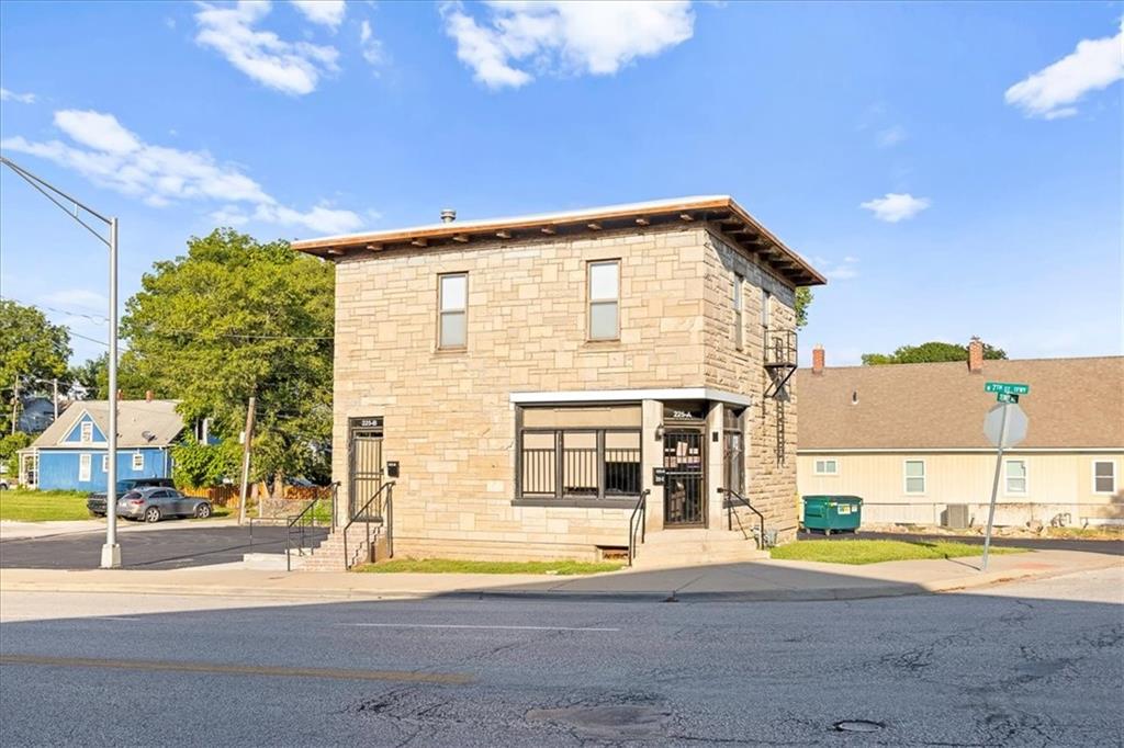 Listing Photo MLS #HMS2604960