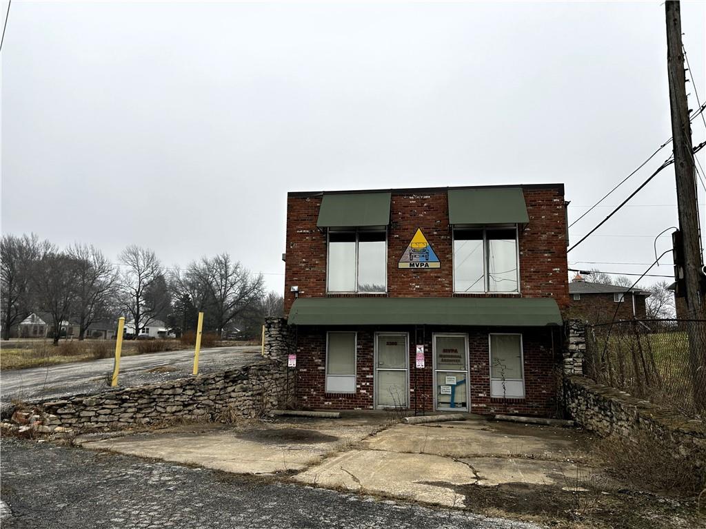 Listing Photo MLS #HMS2605049