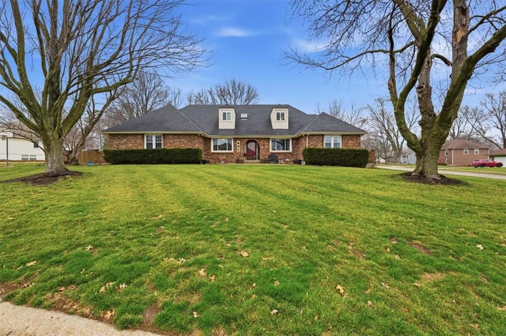 Listing Photo MLS #HMS2605092