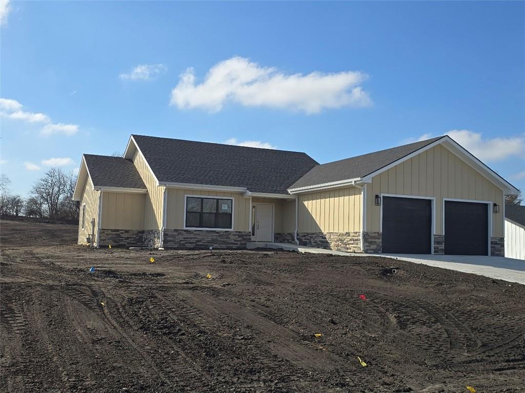 Listing Photo MLS #HMS2605295