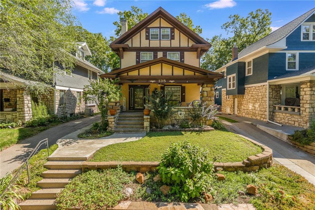 Listing Photo MLS #HMS2605378