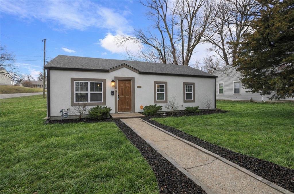 Listing Photo MLS #HMS2605416