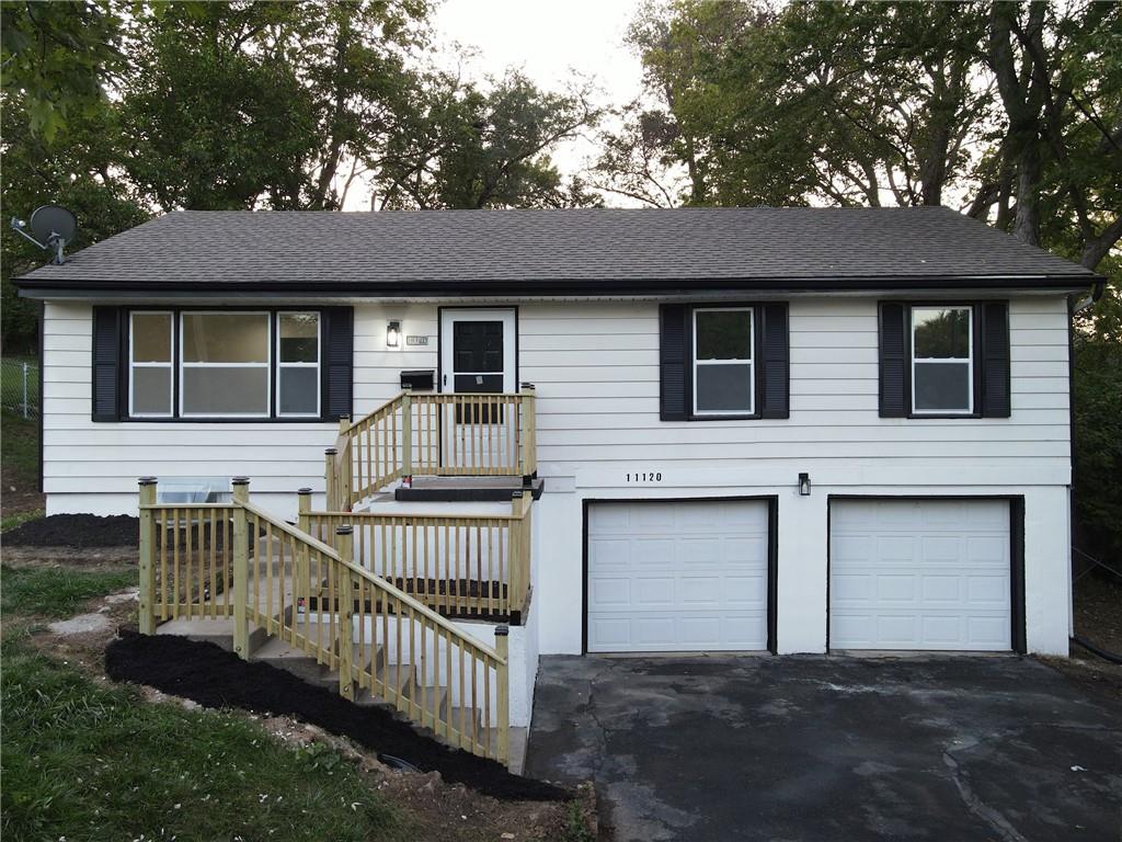 Listing Photo MLS #HMS2605816