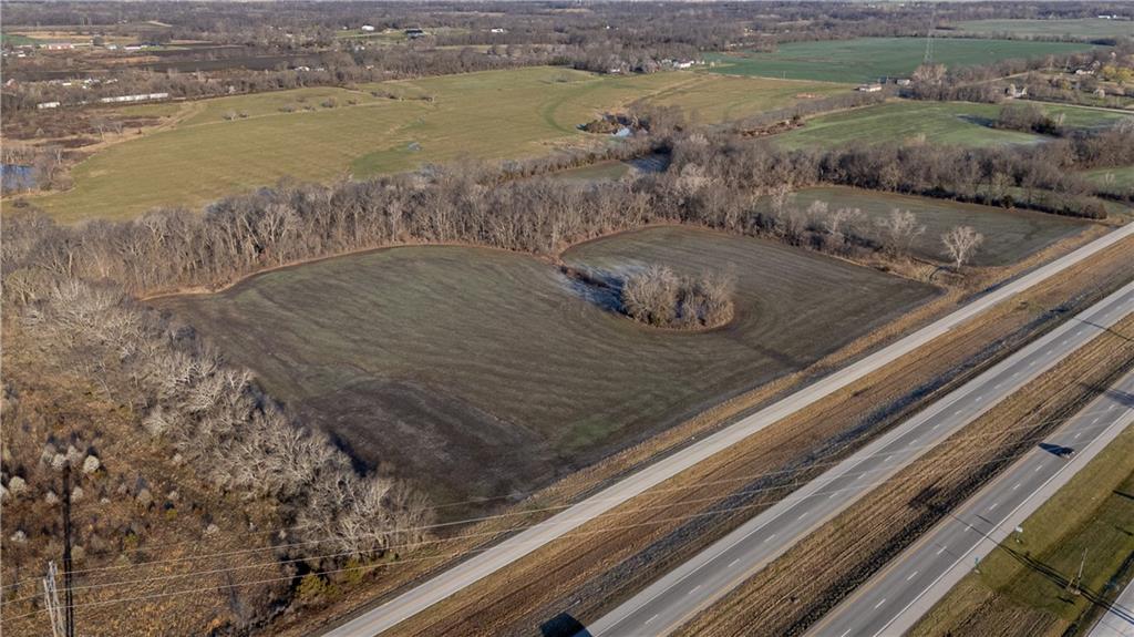 Listing Photo MLS #HMS2607316
