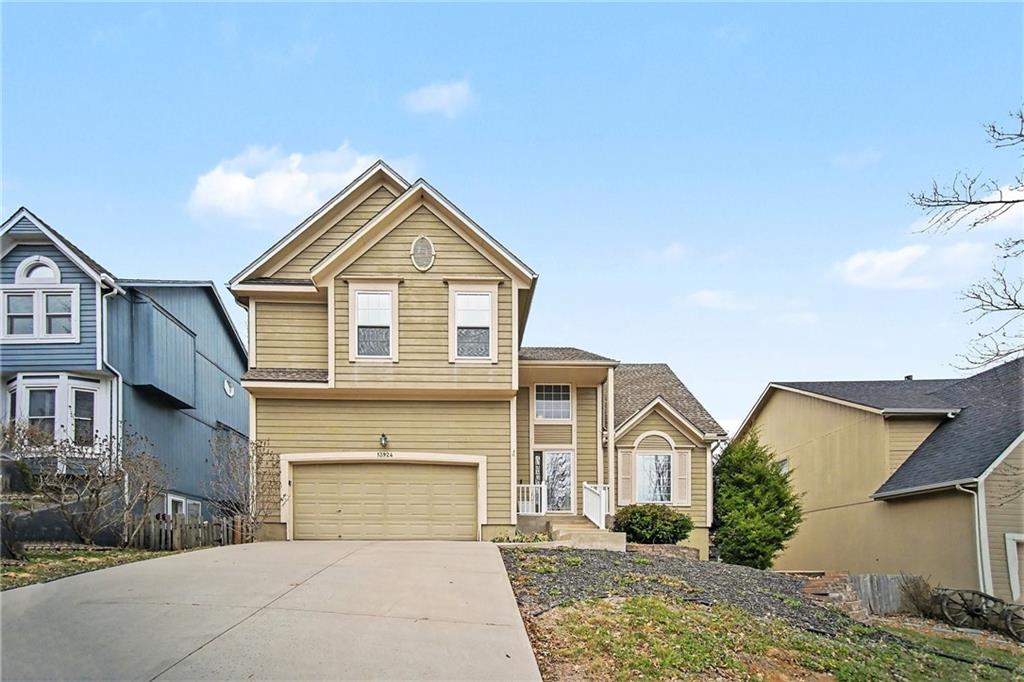 Listing Photo MLS #HMS2607703