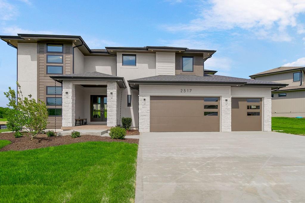 Listing Photo MLS #HMS2608100