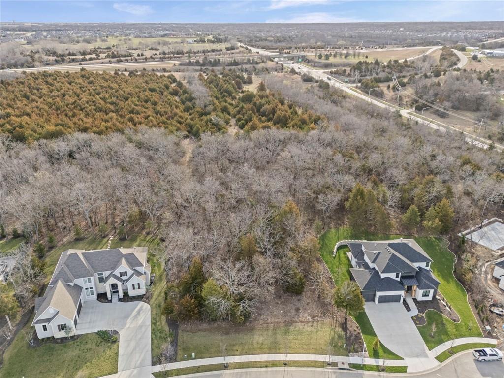 Listing Photo MLS #HMS2608101