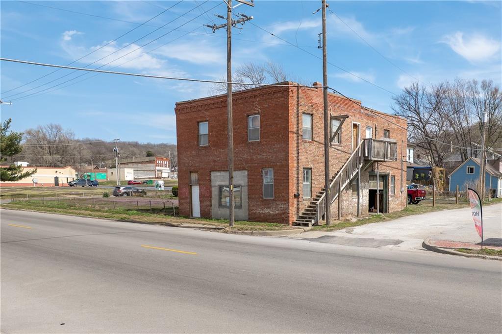 Listing Photo MLS #HMS2609047