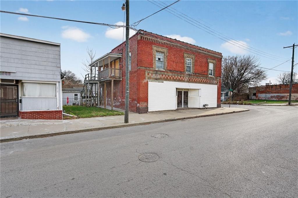 Listing Photo MLS #HMS2609107