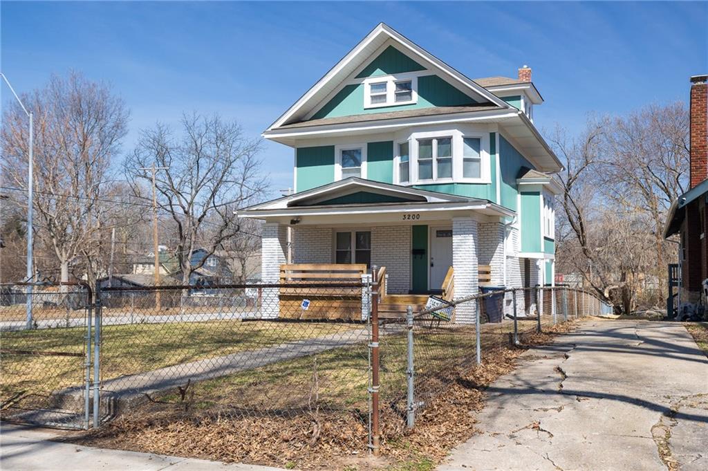 Listing Photo MLS #HMS2609248