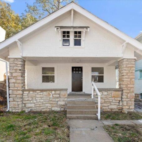 Listing Photo MLS #HMS2609491