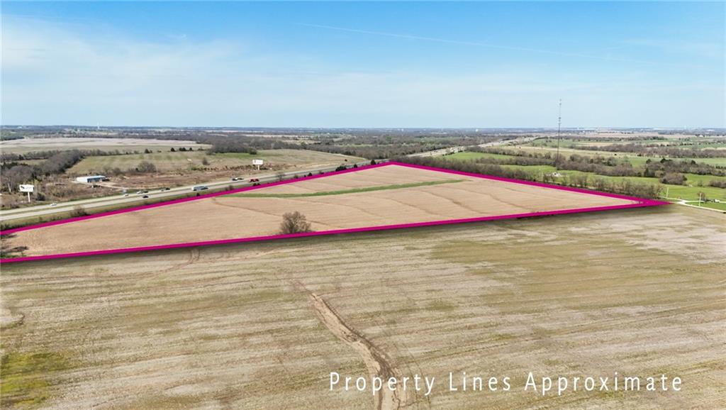 Listing Photo MLS #HMS2611897