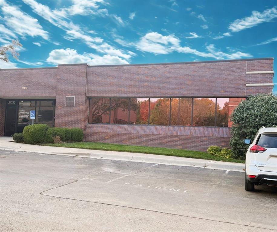 Listing Photo MLS #HMS2612471
