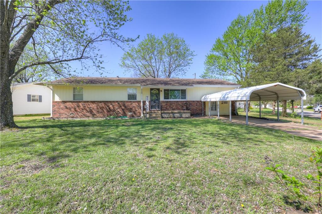 Listing Photo MLS #HMS2612511