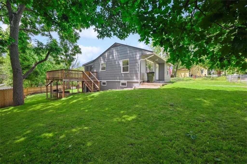 Listing Photo MLS #HMS2612700