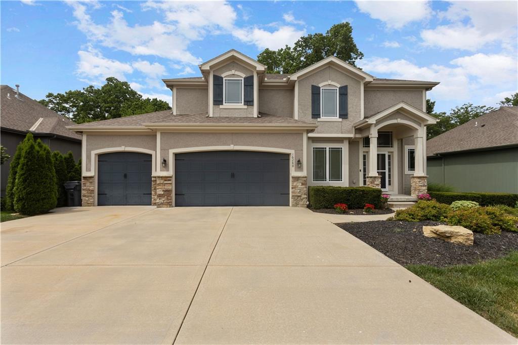 Listing Photo MLS #HMS2612755