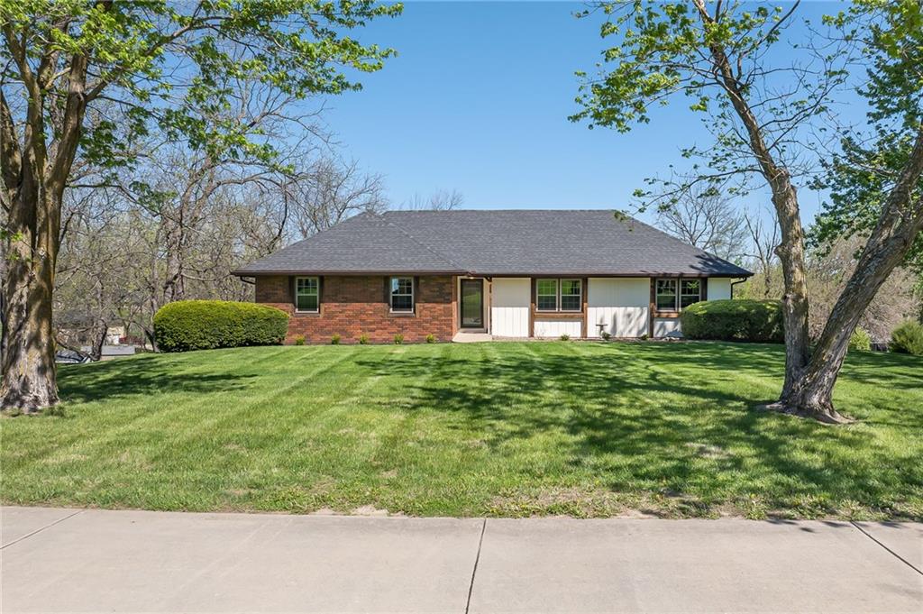 Listing Photo MLS #HMS2612828