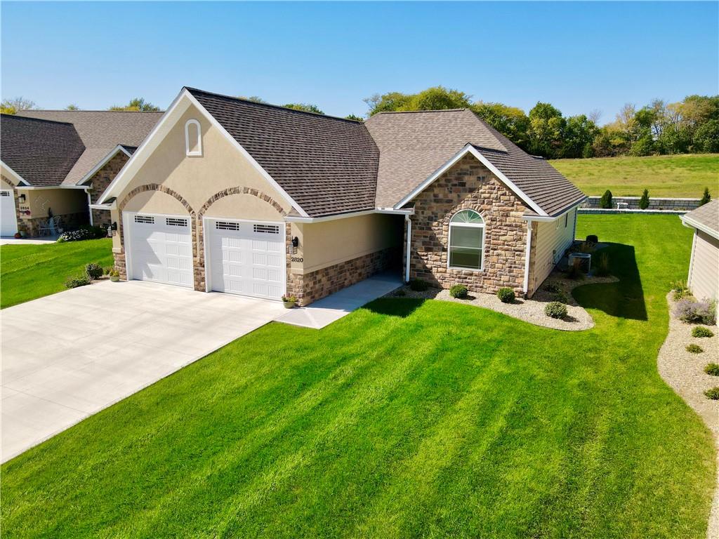 Listing Photo MLS #HMS2612911