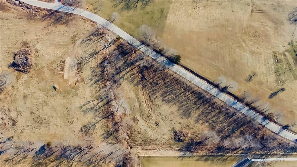Listing Photo MLS #HMS2613261