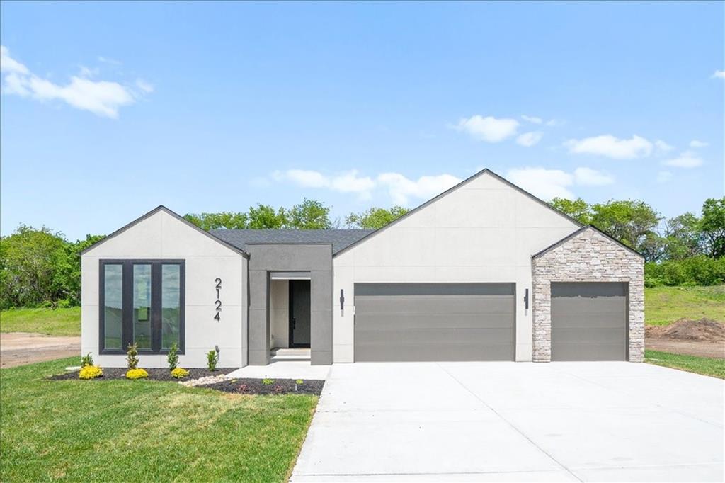 Listing Photo MLS #HMS2613323