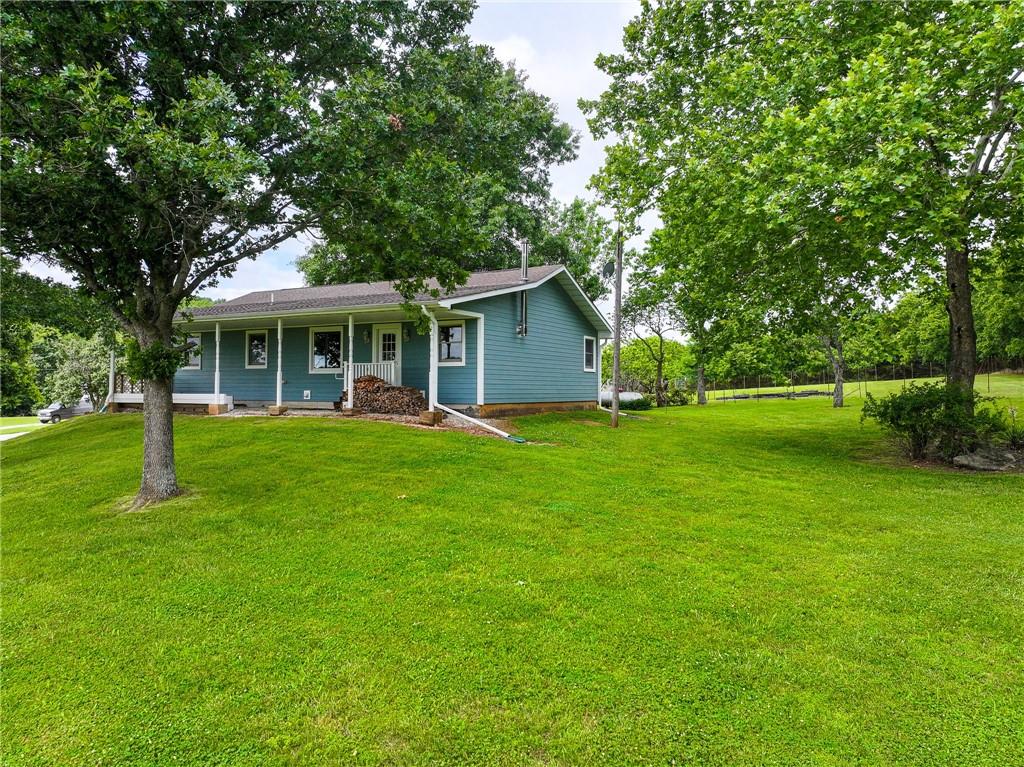 Listing Photo MLS #HMS2613444