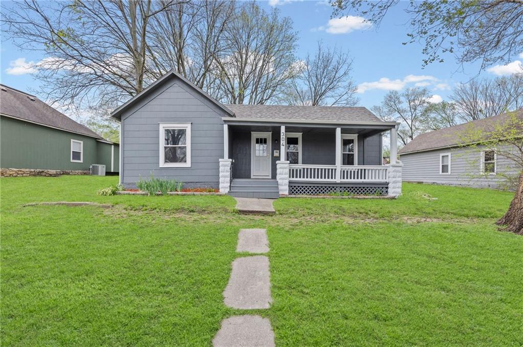 Listing Photo MLS #HMS2614116