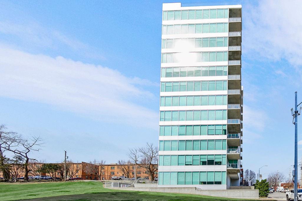 Listing Photo MLS #HMS2614188