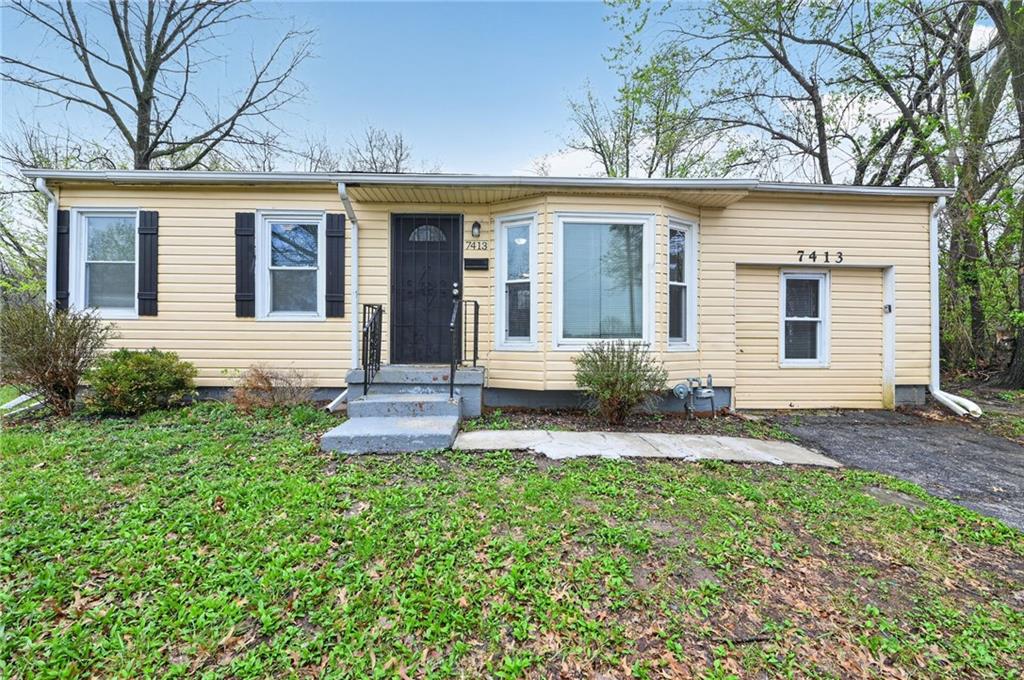 Listing Photo MLS #HMS2614273