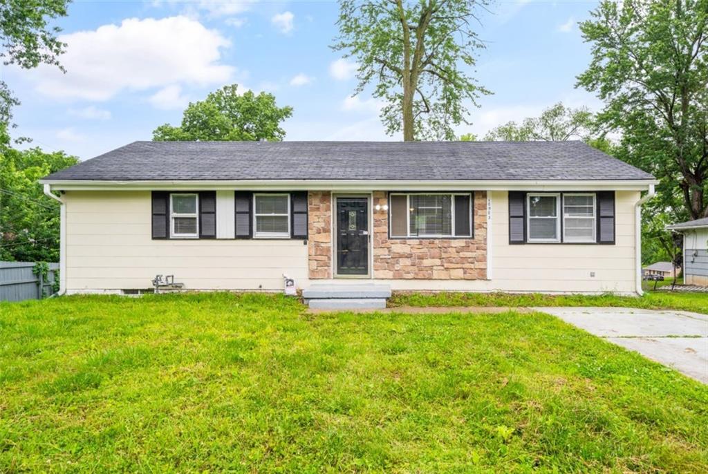 Listing Photo MLS #HMS2614584