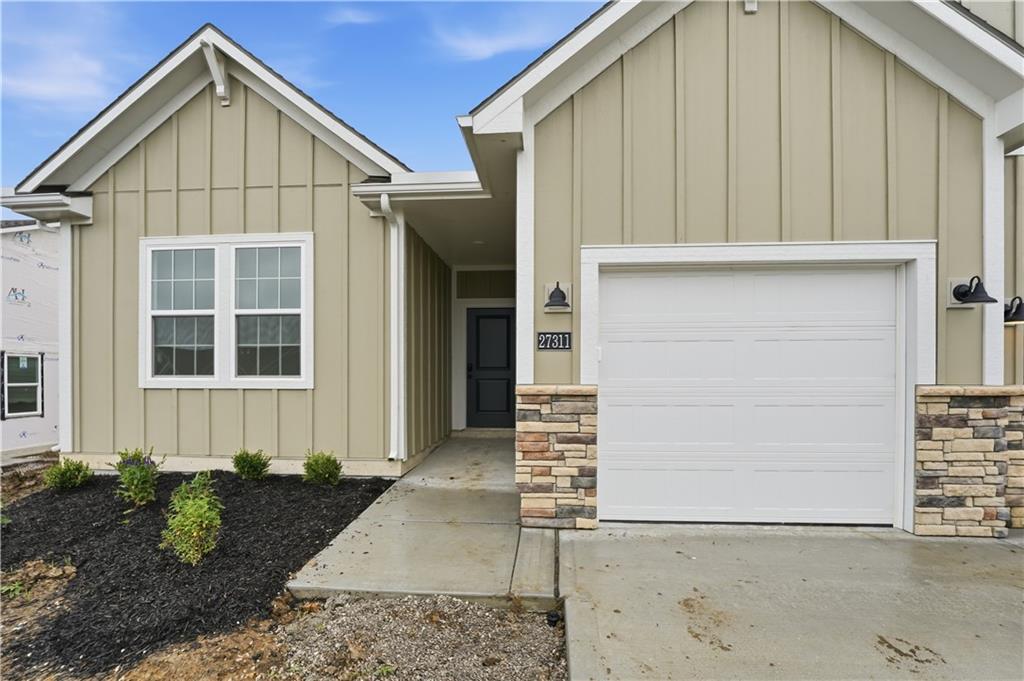 Listing Photo MLS #HMS2614971