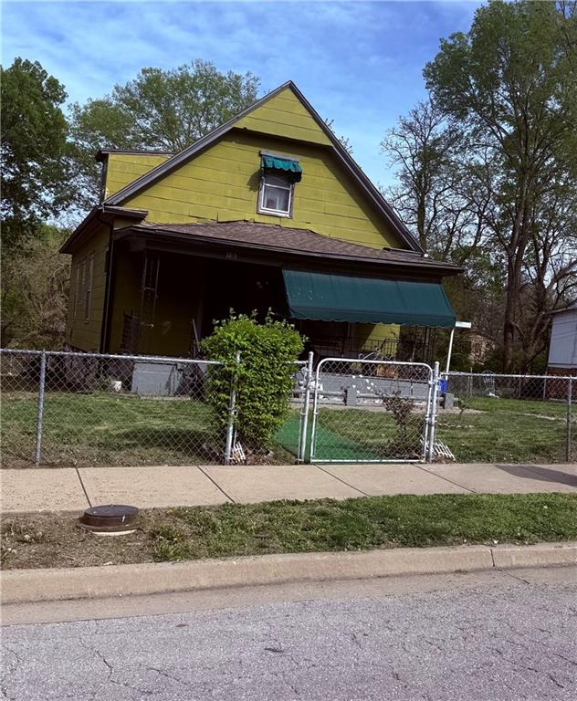 Listing Photo MLS #HMS2615236