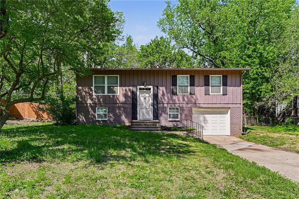 Listing Photo MLS #HMS2615268