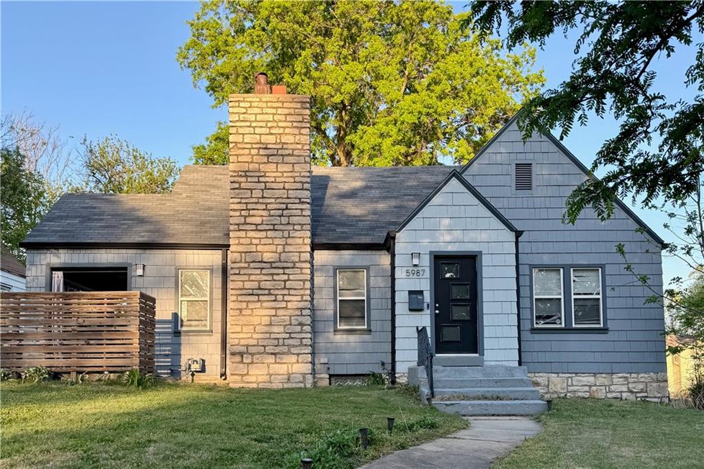 Listing Photo MLS #HMS2615596
