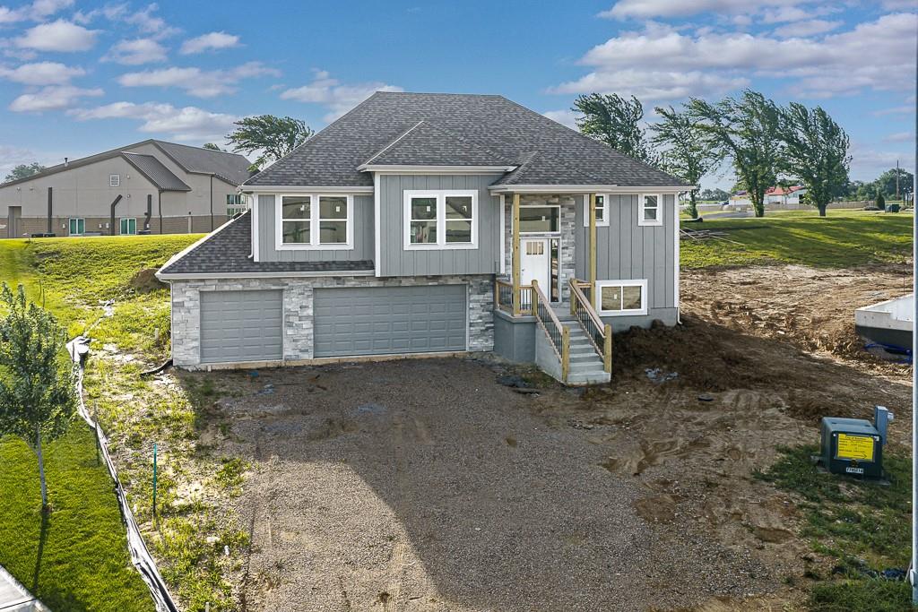 Listing Photo MLS #HMS2615627