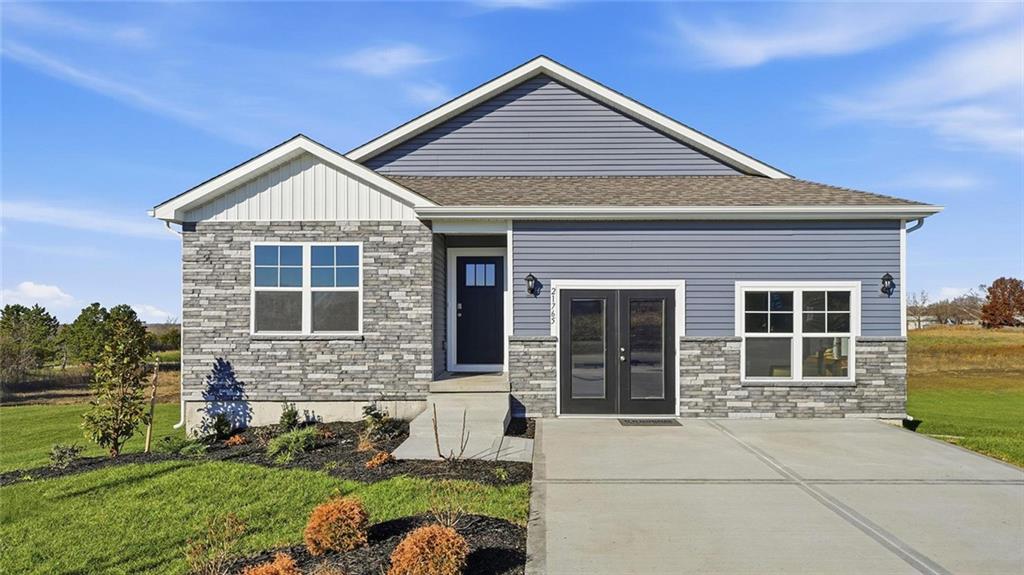 Listing Photo MLS #HMS2615699