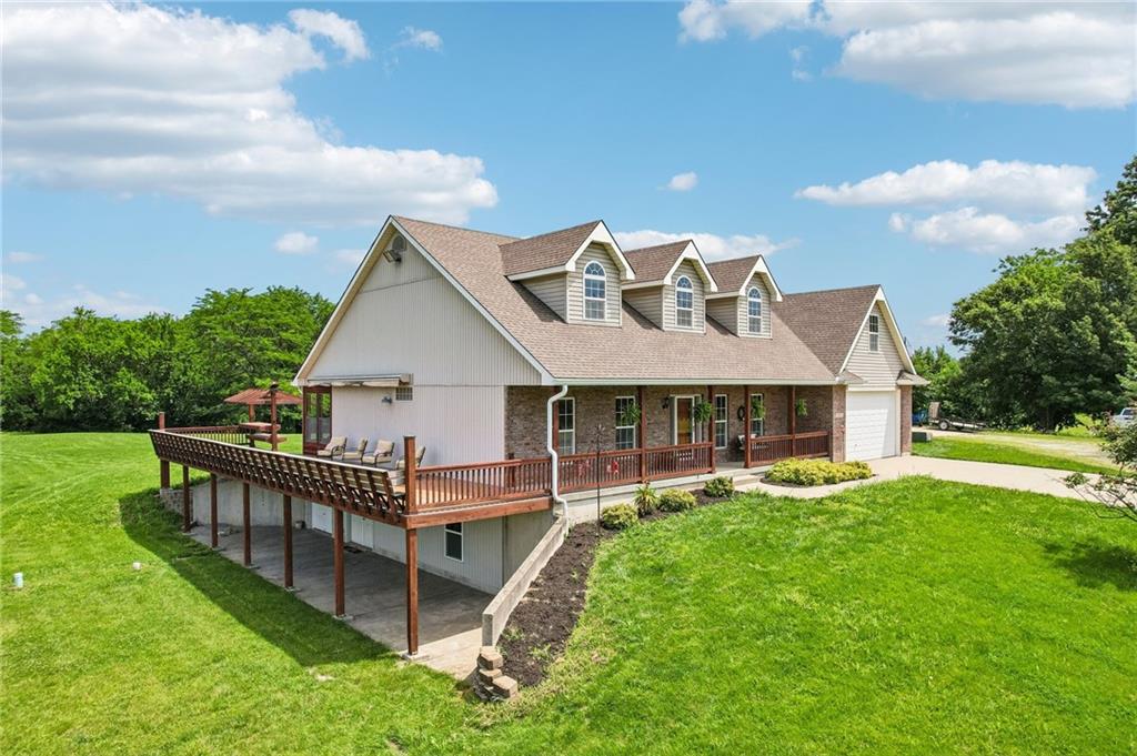 Listing Photo MLS #HMS2616005