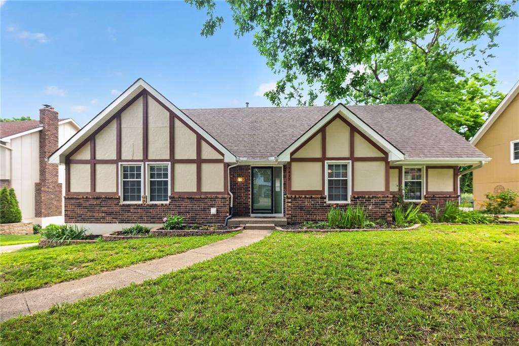 Listing Photo MLS #HMS2617160