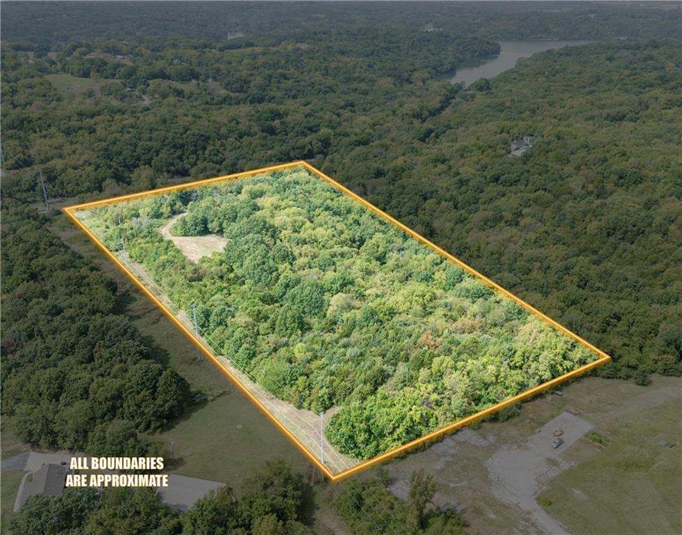 Listing Photo MLS #HMS2617539