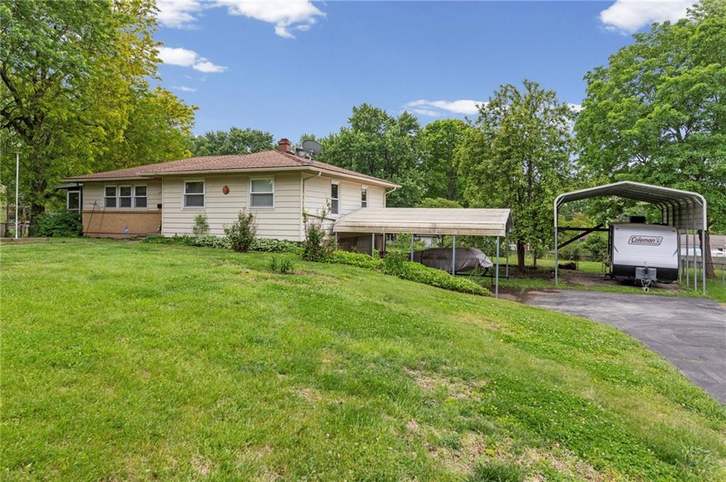 Listing Photo MLS #HMS2618507