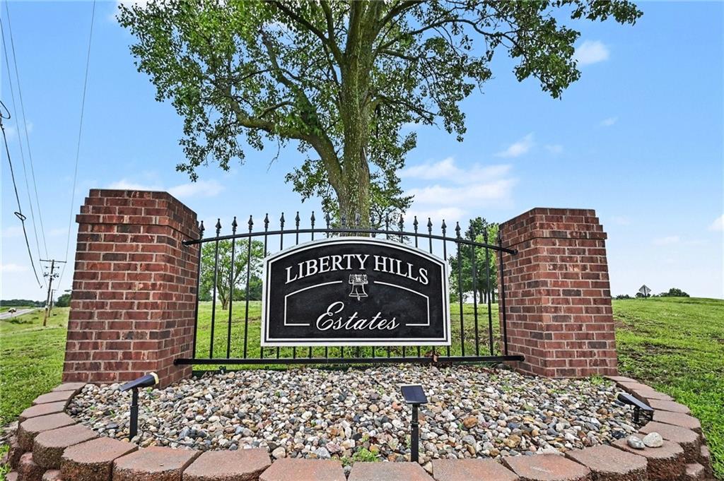 Listing Photo MLS #HMS2621948