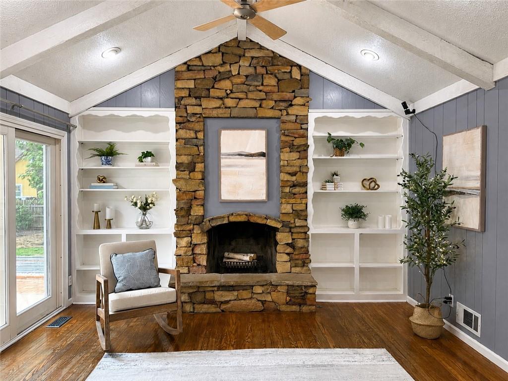 Listing Photo MLS #HMS2622348