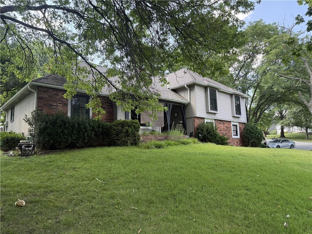 Listing Photo MLS #HMS2622517