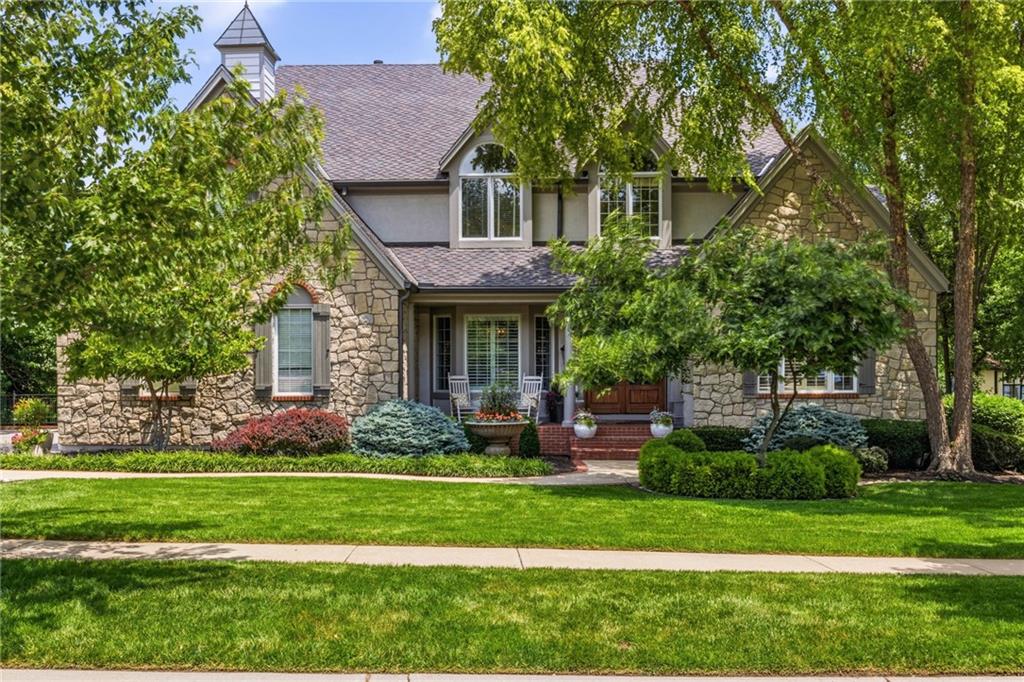 Listing Photo MLS #HMS2625171