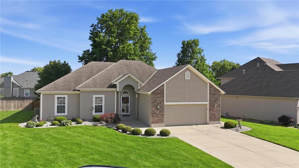 Listing Photo MLS #HMS2625239