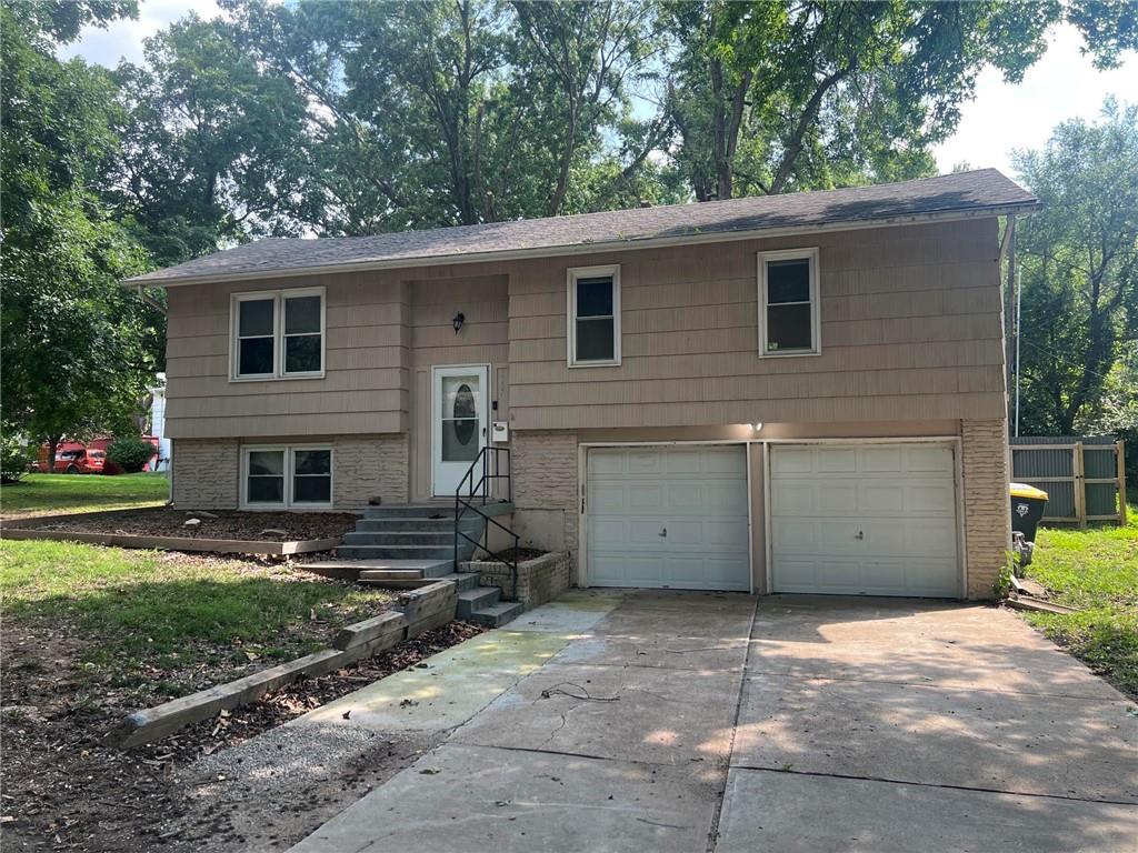 Listing Photo MLS #HMS2625422